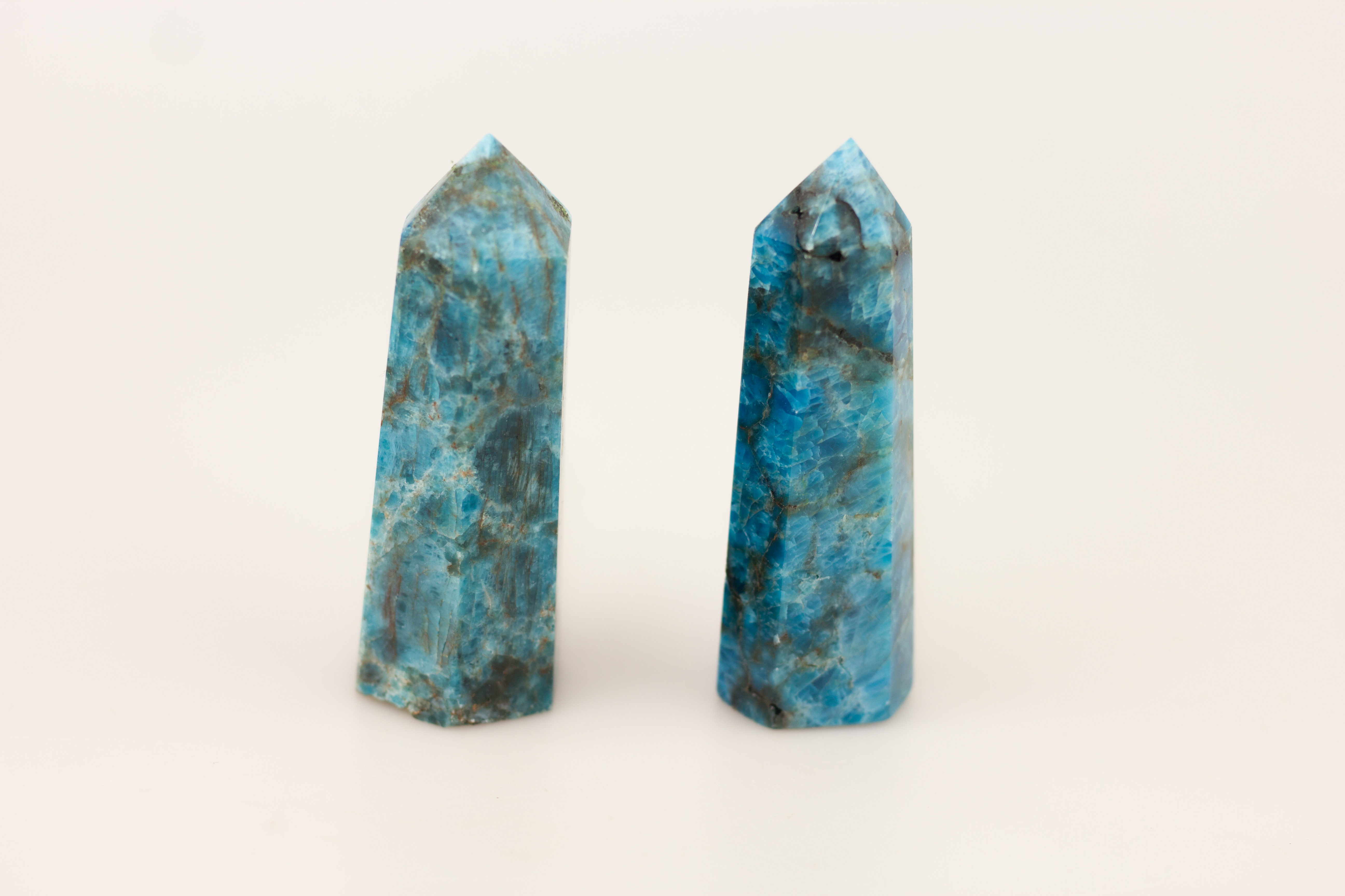 Apatit Tower ca. 7-9 cm